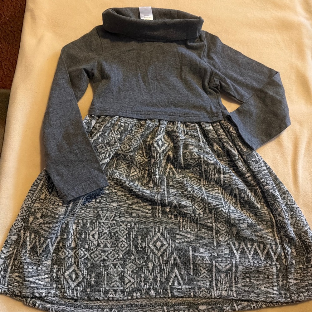 Sweet Heart Rose Girls Size 6 Grey Aztec Geometric Turtleneck Long Sleeve Dress